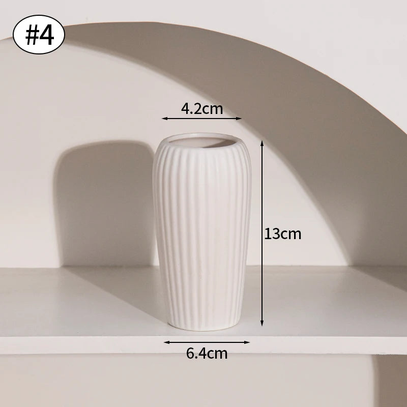 White Ceramic Vases Vasen Ornaments D4-0336 Emma
