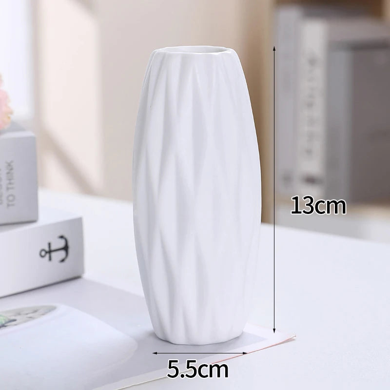White Ceramic Vases Vasen Ornaments B8-0915 Emma