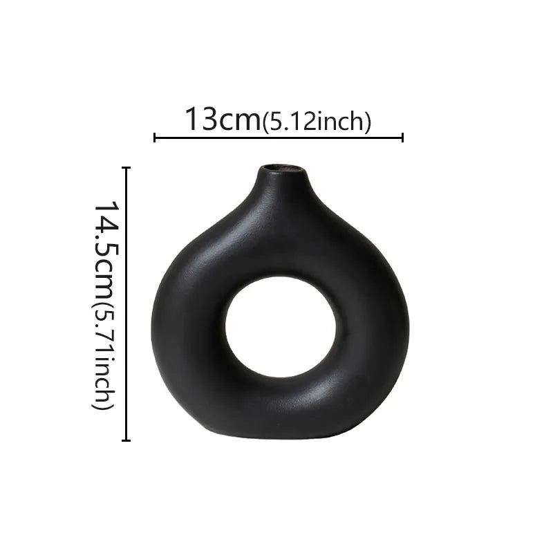 Flat Minimalist Vase Donut Shape Black Small Emma