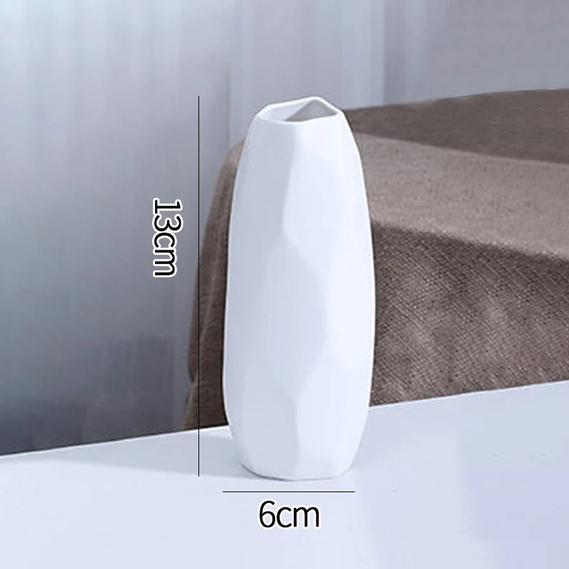 White Ceramic Vases Vasen Ornaments Emma