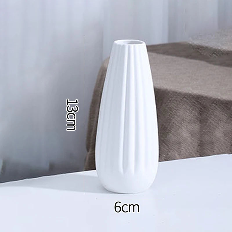 White Ceramic Vases Vasen Ornaments B2-0915 Emma